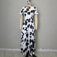 Modern Art-Style Black-and-White Abstract Print Dress