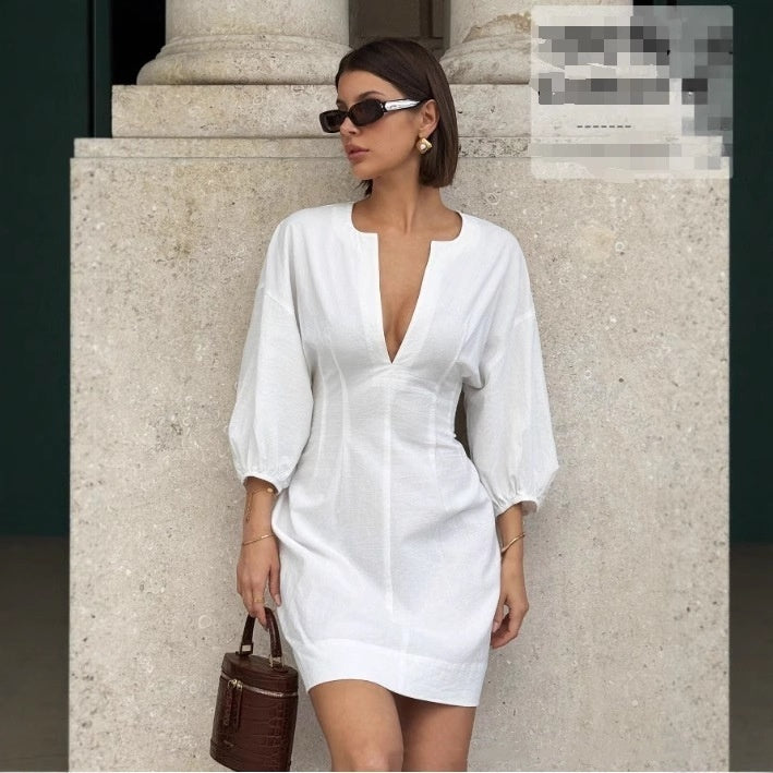 Deep V-neck Three-quarter-length Sleeves And A Fitted Waist Dress