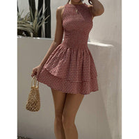 Womens Sleeveless Fitted Belted Dress With A French-Style Plaid Pattern