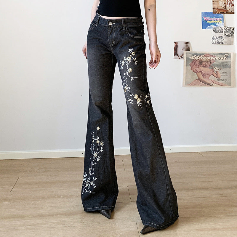 Ladies' Retro Slim Fit And Slimming Plant Embroidery Low Waisted Jeans